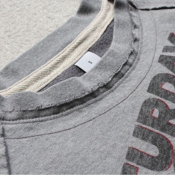 Saturday Night Live SNL Sweatshirt Scoop Neck Women’s S Gray Pullover Comedy NBC - Picture 3 of 7